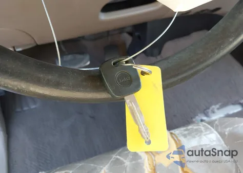 2002 Ford F-150 Lariat/Xlt from USA, damaged, VIN 1FTRW07L32KC54704